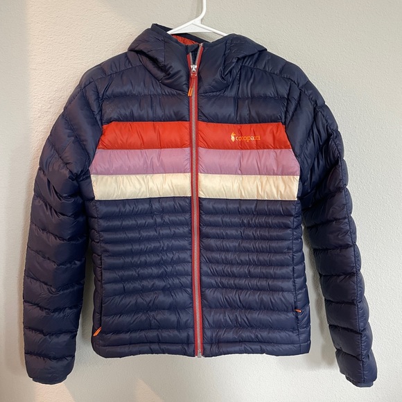 cotopaxi Jackets & Blazers - EUC Cotopaxi Women’s Fuego Hooded Down Jacket in XS